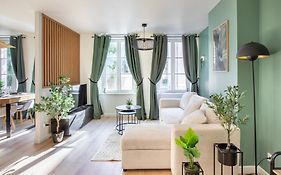 Le Green Escape